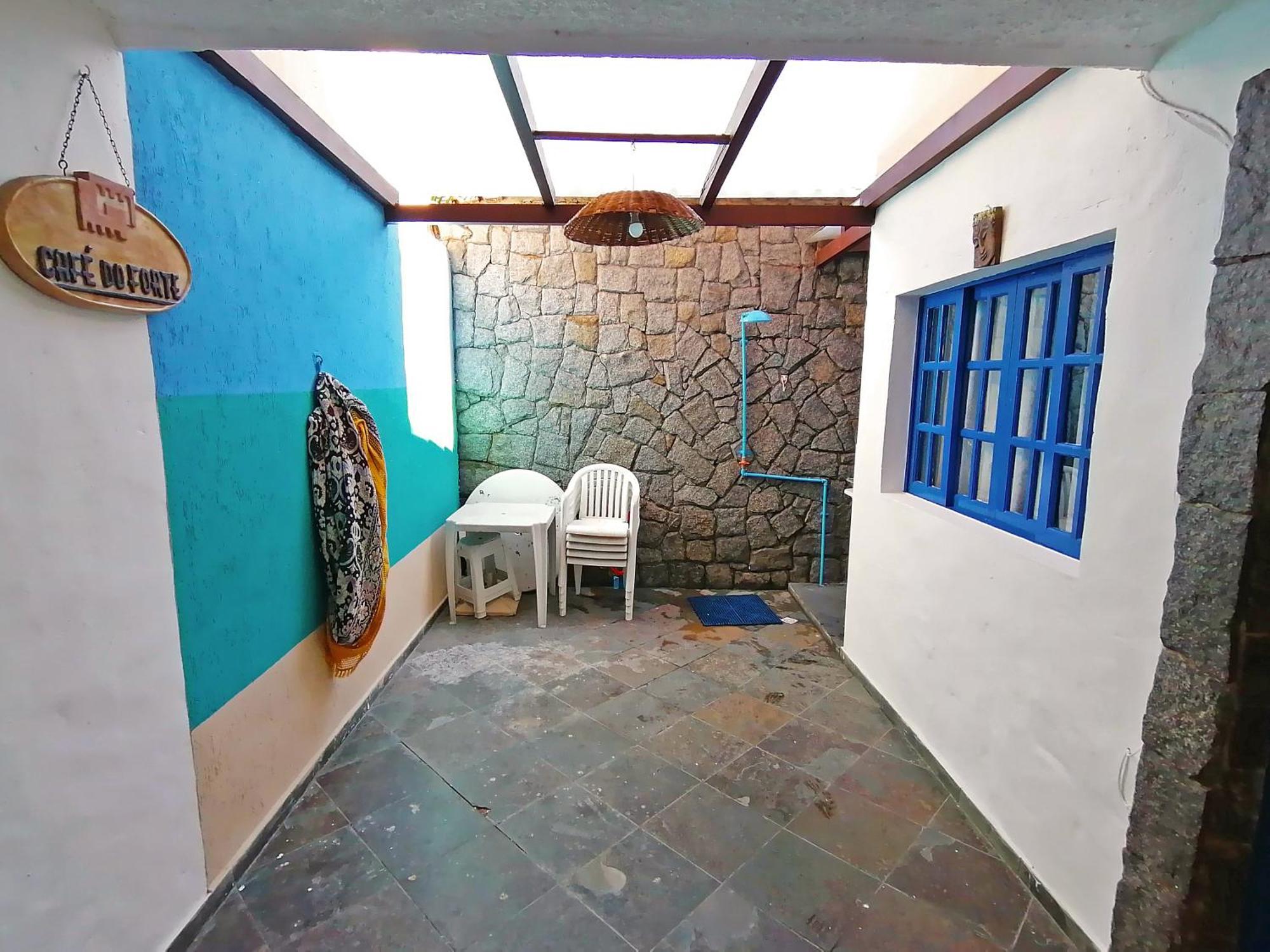 Casa 2 Quartos A 500m Da Rua Pedras, Em C Vaga, Portaria 24hs