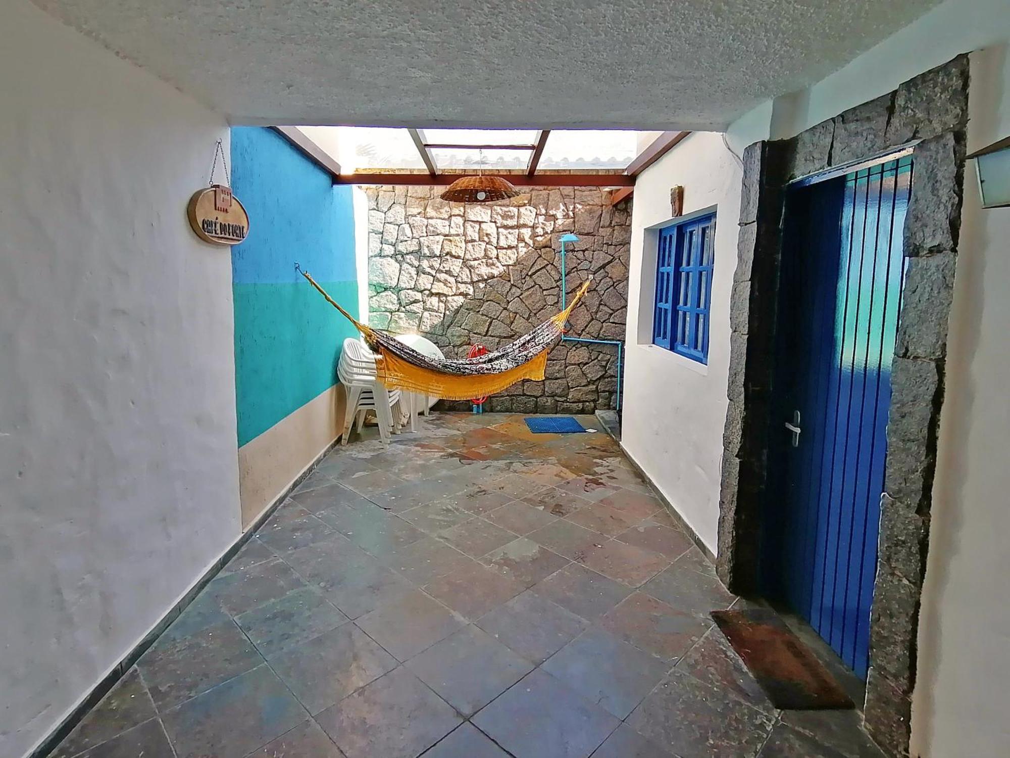 Casa 2 Quartos A 500m Da Rua Pedras, Em C Vaga, Portaria 24hs Сasa de vacaciones *