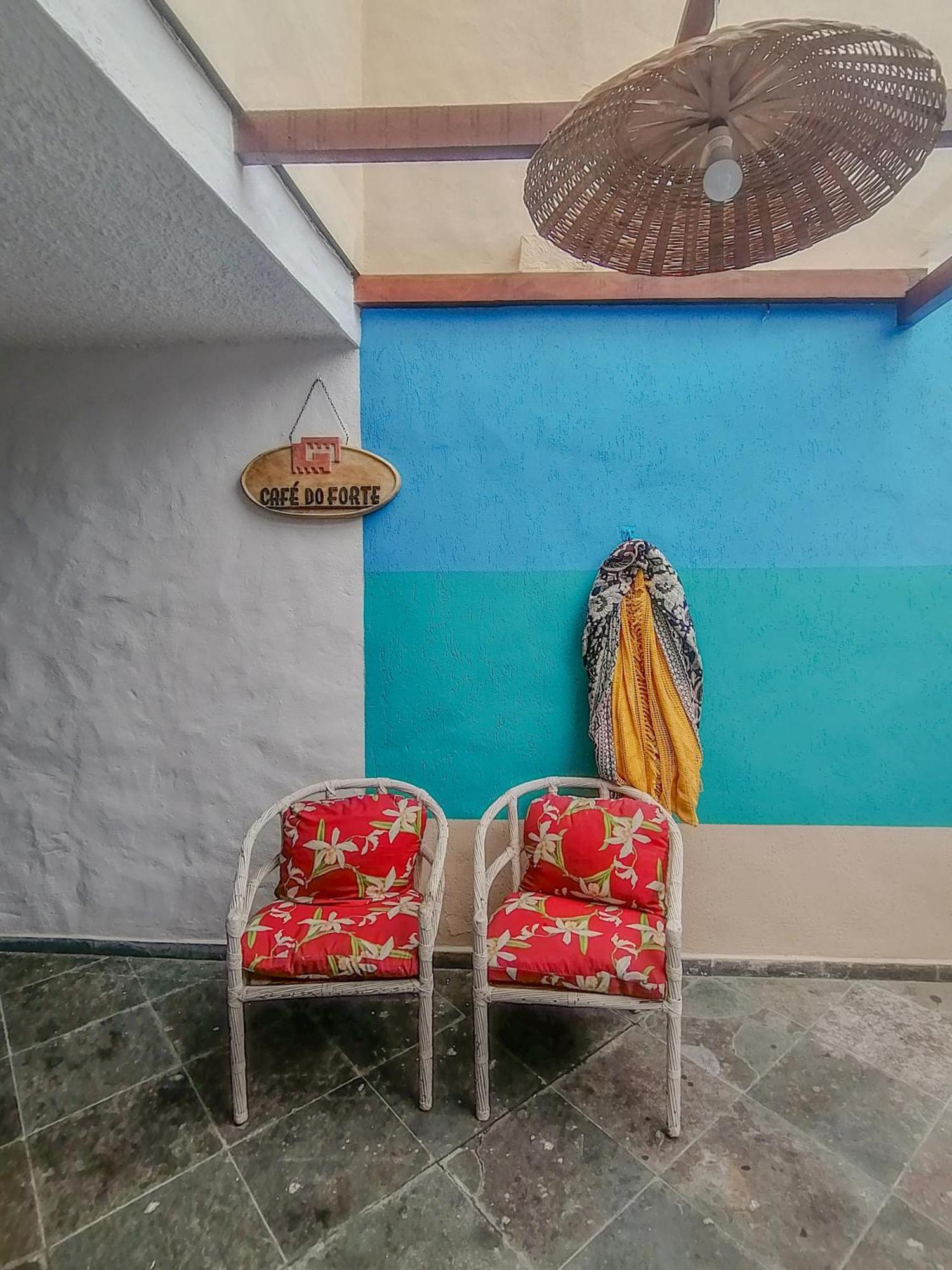 Casa 2 Quartos A 500m Da Rua Pedras, Em C Vaga, Portaria 24hs * Búzios